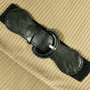 Large stretchy wide waist belt